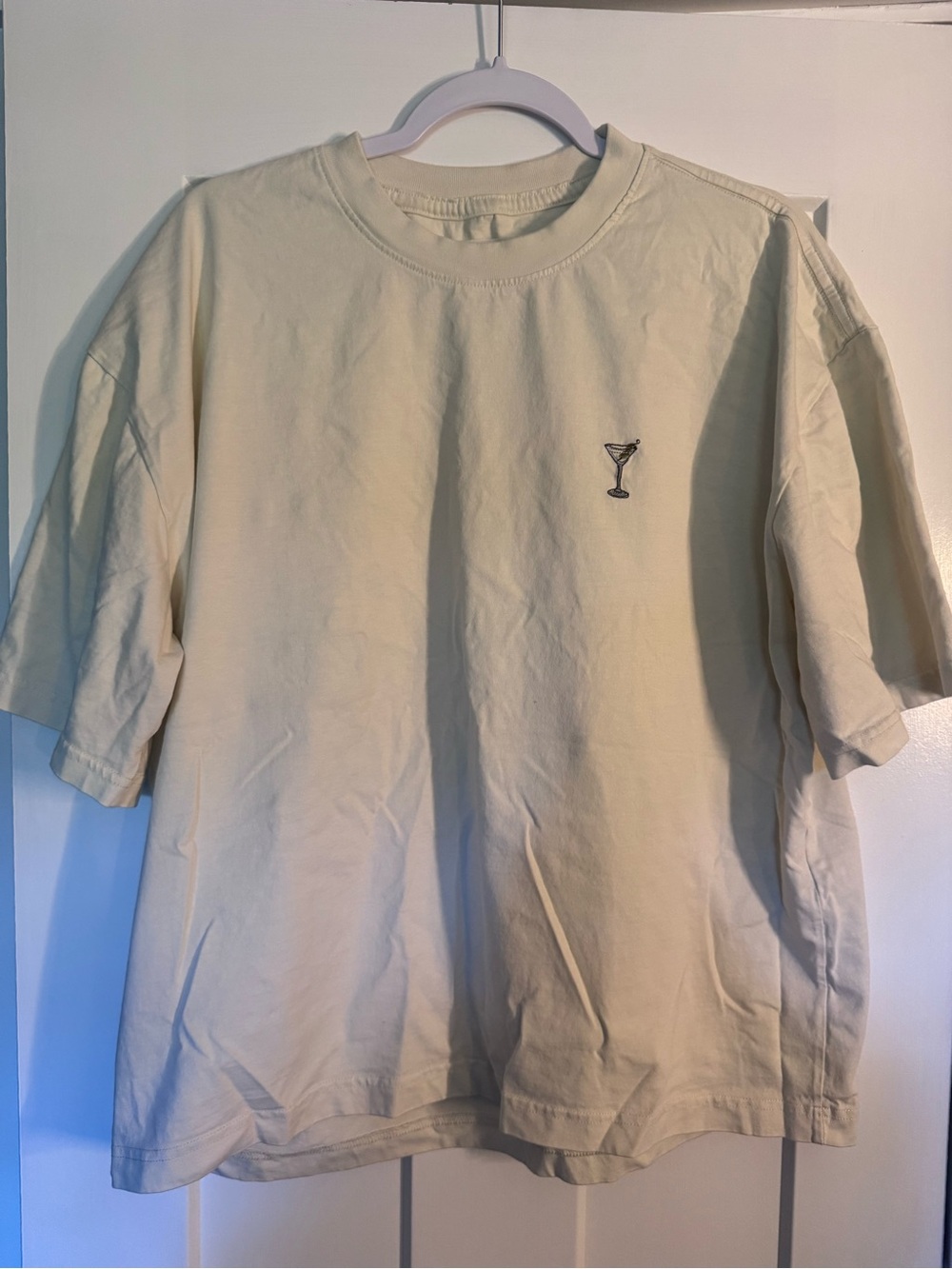 American Garage Men’s Large Martini Embroidered Oversized Tee Cream